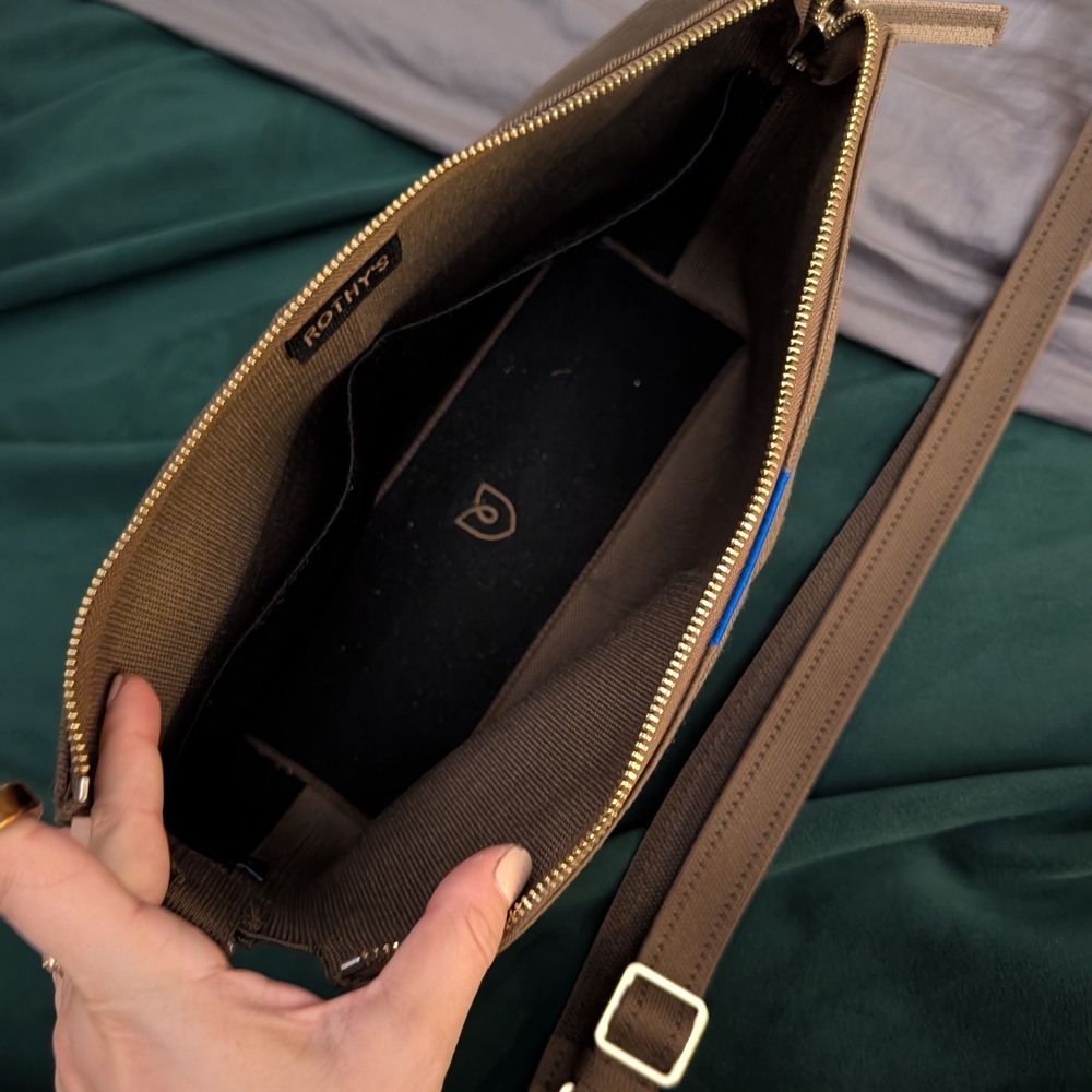 Rothy's Classic Brown Shoulder Bag - Picture 4 of 4